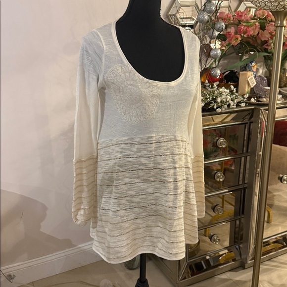 Desigual Cream Long Sleeve Women's Blouse size medium - Picture 5 of 8